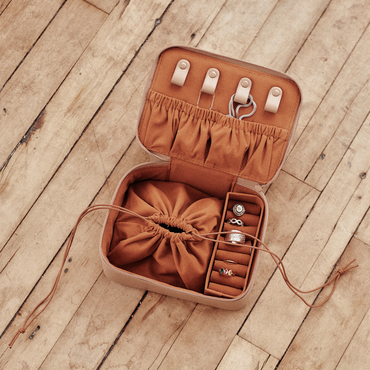 Image showing STATE Bags Auburn Jewelry Case Affogato with jewelry