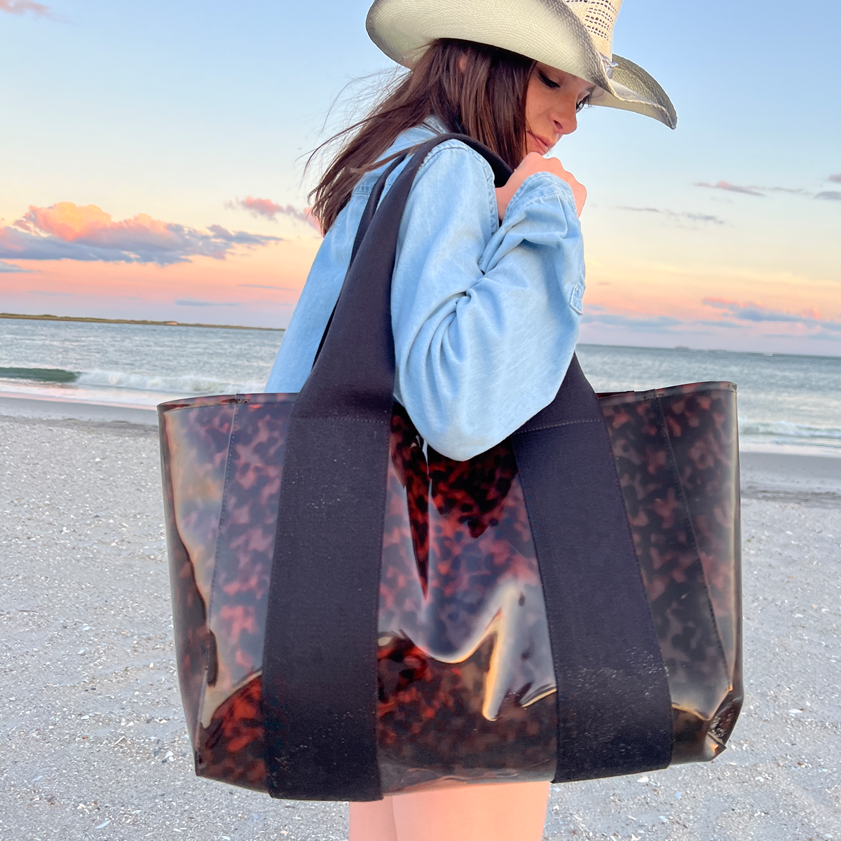 Girl holding Wellington Cabana Tote Tortoise 